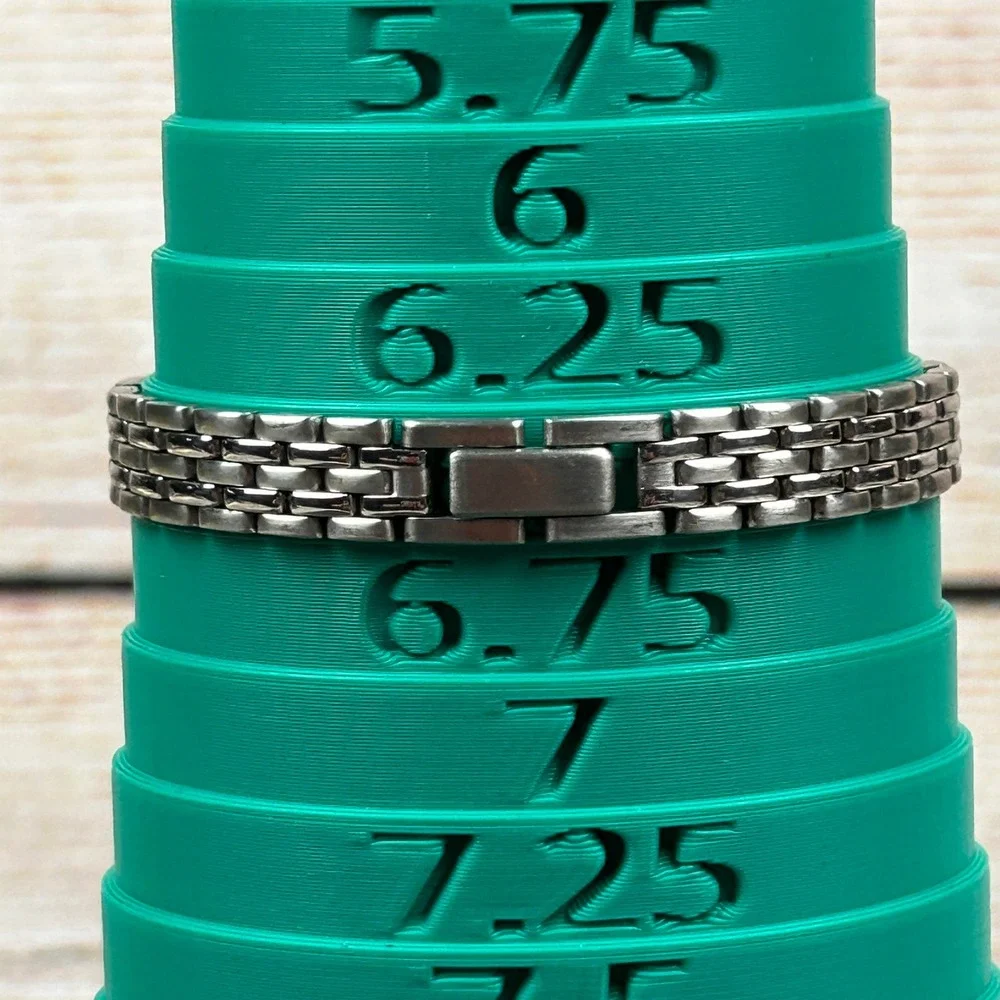 Anne Klein II Ladies Watch Silver Tone‎ Roman Numeral Dial 10/2411-13 753 Quartz